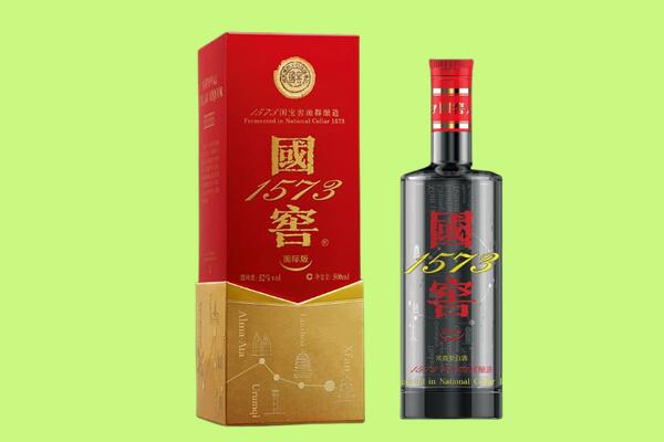 玉树州回收国窖1573.jpg